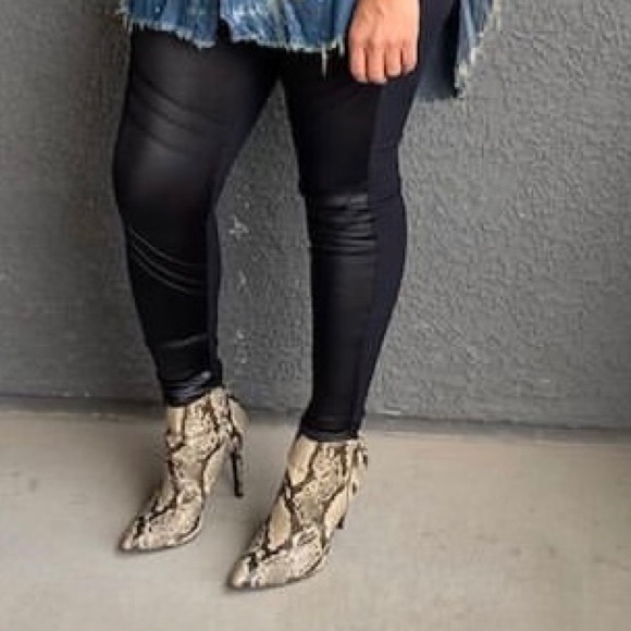 BP faux snakeskin bootie size 9.5 - Picture 8 of 8